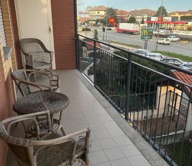 Leini Appartement | Spazioso appartamento su due piani