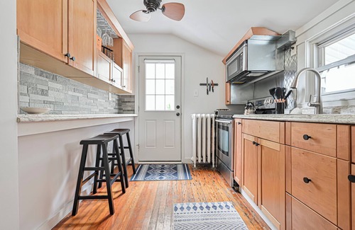 Ventnor City Appartement | Special Beach Cottage w/ Deck