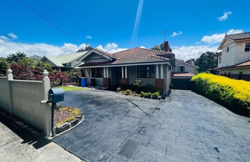 Kew Maison | Special offer * Panaromic Tree view Melbourne city
