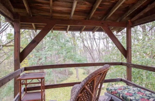 Marietta Appartement | Special Skaneateles farm apt! …i.e.”the granary” #3
