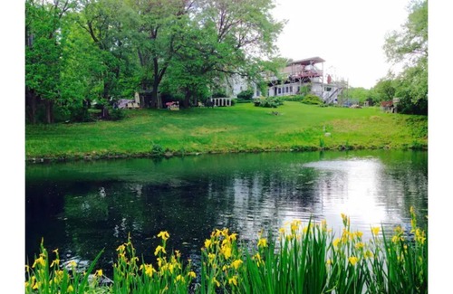 Marietta Appartement | Special Skaneateles farm apt! …i.e.”the granary” #3