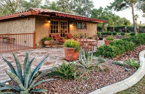 Royal Crest Rancheros Maison | Long-terme Las Vegas luxuriante, Tropical Garden Guesthouse w / Pool