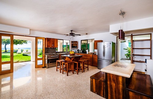 Playa Grande Villa | Casa Mirage, Fabulous Oceanfront Location à Playa Grande.