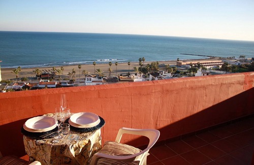 Estepona Appartement | Penthouse avec une vue spectaculaire près de la mer