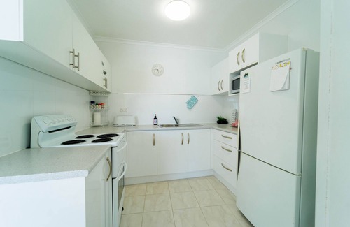 Surfers Paradise Copropriété | Spectacular Central Surfers Beach Views from Appartment