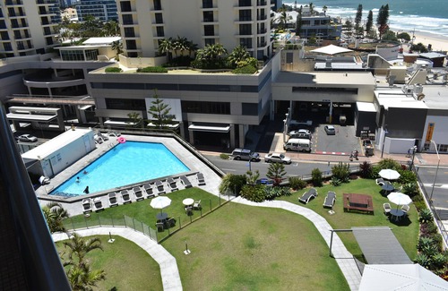 Surfers Paradise Copropriété | Spectacular Central Surfers Beach Views from Appartment