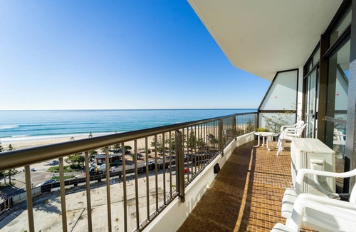 Surfers Paradise Copropriété | Spectacular Central Surfers Beach Views from Appartment