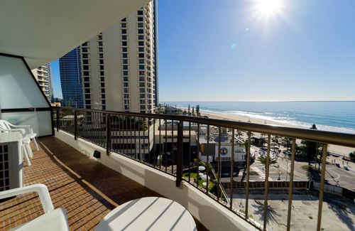 Surfers Paradise Copropriété | Spectacular Central Surfers Beach Views from Appartment