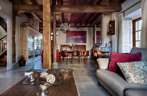 Alameda del Valle Cottage | Spectacular Historic House House, le pharmacien pour 12 personnes