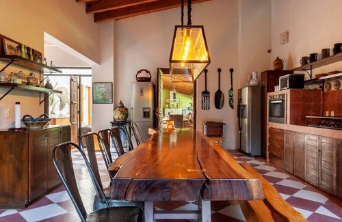 Valle de Bravo Maison | Spectacular House with Jacuzzi and Huge Garden