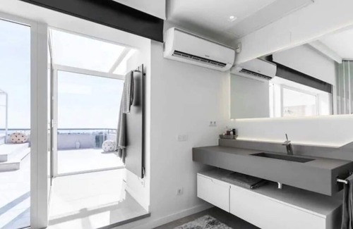 Badalona Maison | spectacular home with stunning sea views 360º over Barcelona. Ideal for families