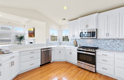 North Beach Maison | Spectacular Luxury Home, 3rd from Beach, Ocean Views, Open Layout, Elevator