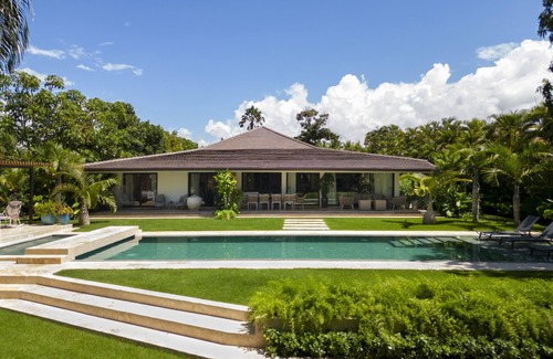 Los Lagos Maison | Spectacular new villa 2 minutes walking distance to Minitas Beach