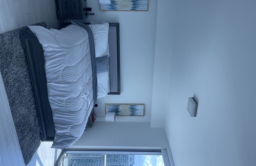 Paradise Valley Village Maison | Spectacular One Bedroom Guest House
