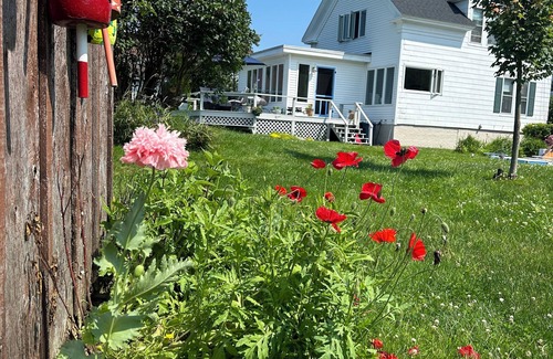 Biddeford Pool Maison | Vues spectaculaires au coucher du soleil sur la piscine de Biddeford