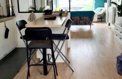 Sainte-Anne - Zone portuaire Appartement | Spectacular view of the Loire and the machines