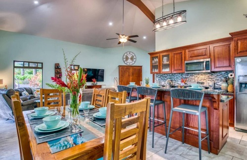 Tronadora Appartement | Spectacular Views! 3 Primary Suites & Hot Tub!