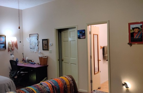 Rio Rancho Appartement | Spectacular views from this Terrific studio with AC near balloon fiesta.