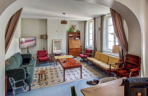 Martin-Eglise Maison | Spend a wonderful vacation in a comfortable vacation home with historical flair.