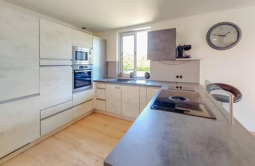 Jagée Maison | Spend an unforgettable vacation in this inviting vacation home with wellness.