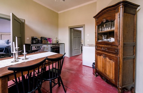Halberstadt Appartement | Spend the night in a monument, heavenly bed in the middle of the old town