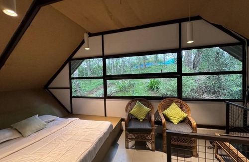 Udumbanchola Autre | Spice up your stay with Elakadu Vasathi