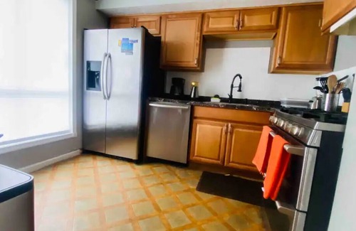 Aspen Hill Copropriété | Splendid 2bed 2bath condo in Silver Spring with free Parking laundry and AC WiFi