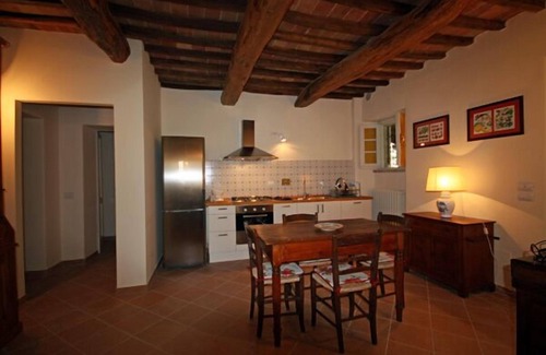 Gualdo Cattaneo Villa | Villa pour 12 personnes, piscine, idéal pour les familles et amis.