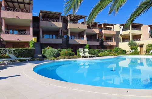 Porto Pozzo Appartement | Splendide Appartement Vue Mer (N ° 18)