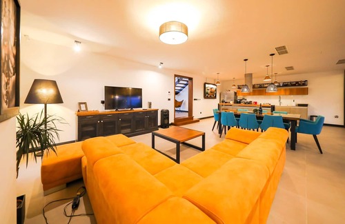 Poljica Villa | Splendid villa in Poljica Brig with private pool