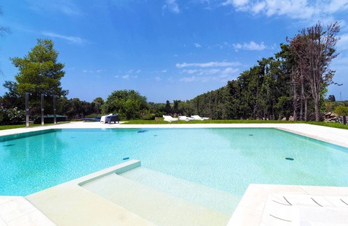 Baia Verde Villa | Splendid villa with pool and fitness area. 2 km from sea