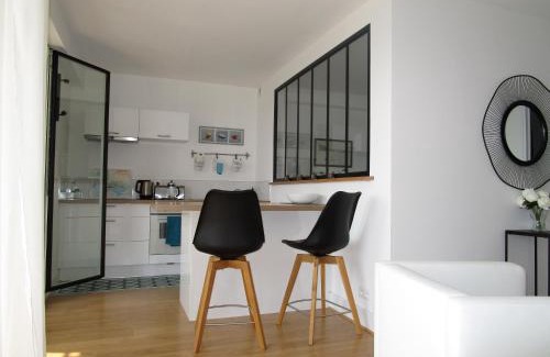 Concarneau Appartement | Splendide vue face à la mer avec garage