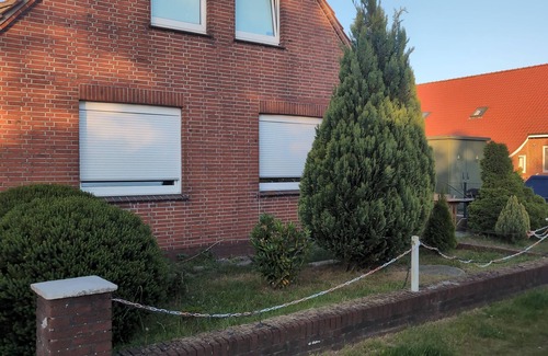 Papenburg Maison | Splitting links19791