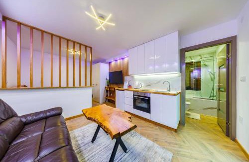 Subcarpathian Province Appartement | Spokojne Zacisze- Rzeszów Suite, Free Parking by StayNest