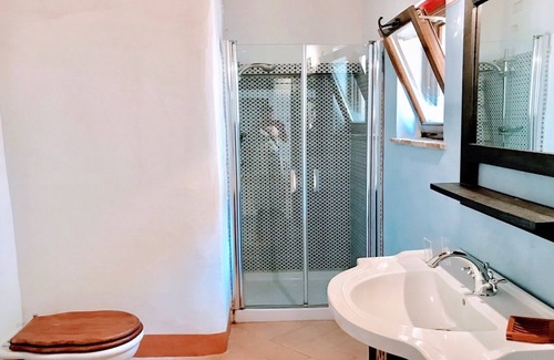 San Brizio Villa | SPOLETO TRANQUILITA + PISCINE. SLEEPS 20. ROME 1 HEURE