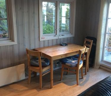 Leirvik Autre | Sponavik Camping