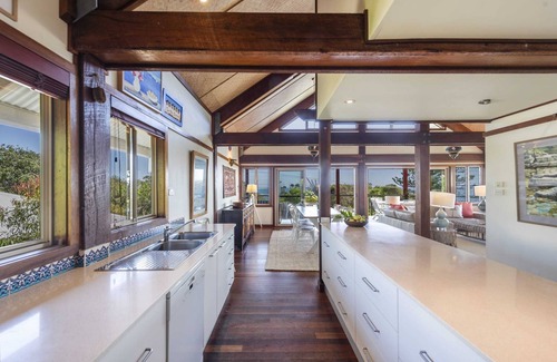 Angourie Maison | Spook's Point - Oceanstays