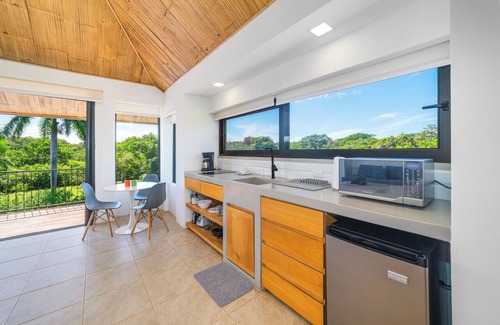 Playa Negra Appartement | Spora Sunset Loft – Coastal Bliss Retreat