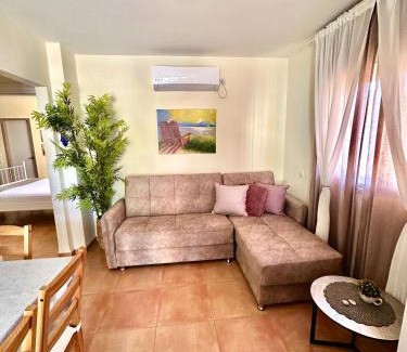 Livnim Maison | Spot in the Village פינה במושב