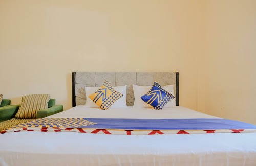 Briket Hôtel | SPOT ON 2448 Hotel Tlogorejo 2