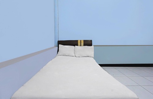 Selong Belanak Hôtel | SPOT ON 92567 Jati Homestay Near Taman Suranadi