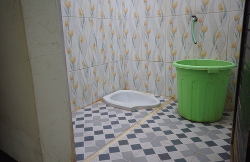Genteng Hôtel | SPOT ON 92860 Hunian 99