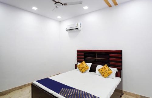 Bilhaur Hôtel | SPOT ON Manju Hotel
