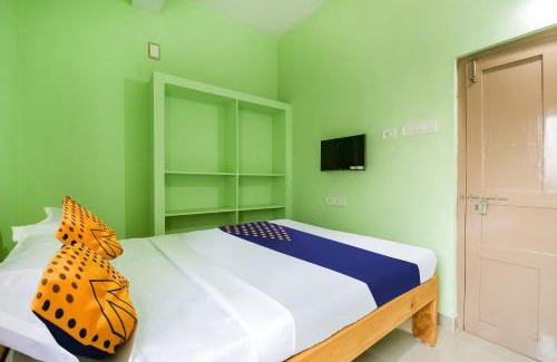 Kakinada Hôtel | SPOT ON Sri Devi Residency