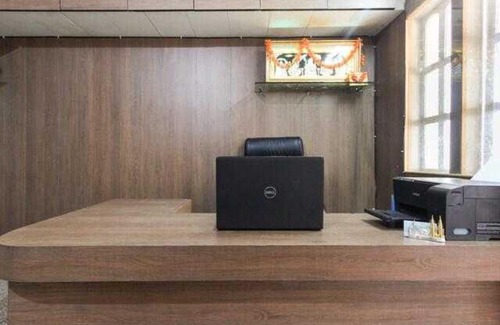 Karkala Hôtel | SPOT ON 70300 V D Residency