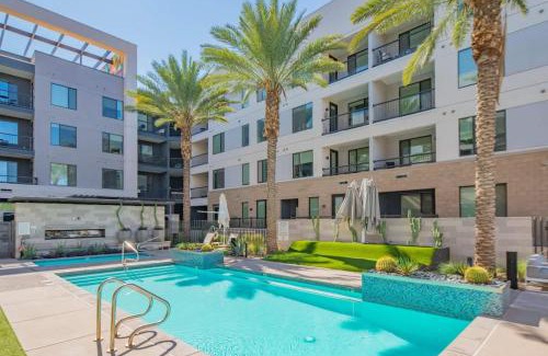 Tempe Appartement | Spotless 1BD - Pool, Gym, Parking, W-D - Sleeps 4
