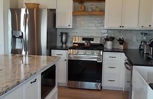 Spring Branch Maison | Spring Branch Cottages "Mountain Laurel"