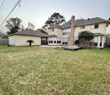 Klein Maison | Spring Haven Retreat access to trails and lakes
