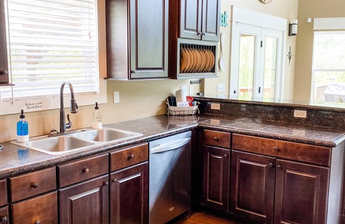 Flat Hollow Marina Maison | Spring Lily Retreat - Spacious, Lakefront, Hot Tub, Private Dock, Peaceful Cove!