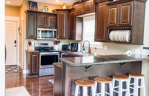 Flat Hollow Marina Maison | Spring Lily Retreat - Spacious, Lakefront, Hot Tub, Private Dock, Peaceful Cove!